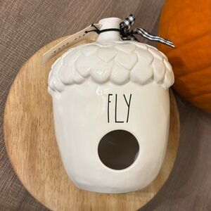 Rae Dunn 'Fly' Acorn Birdhouse